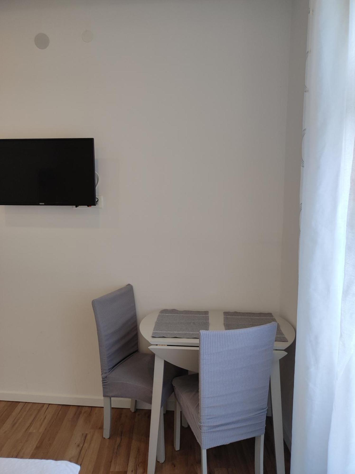 Apartments Krstulja Baska  Room photo